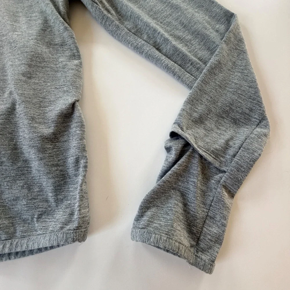 Nike Dri Fit Long Sleeve Running Top Women SM Gray Stretch Thumbholes Zip Pocket